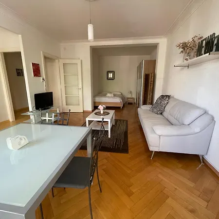 A 9 Minutes A Pied De La Gare De Lausanne