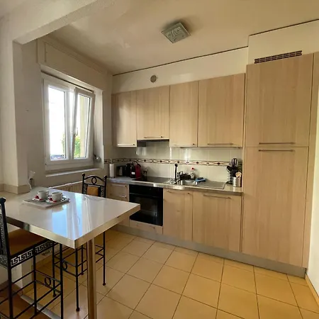 A 9 Minutes A Pied De La Gare De 洛桑